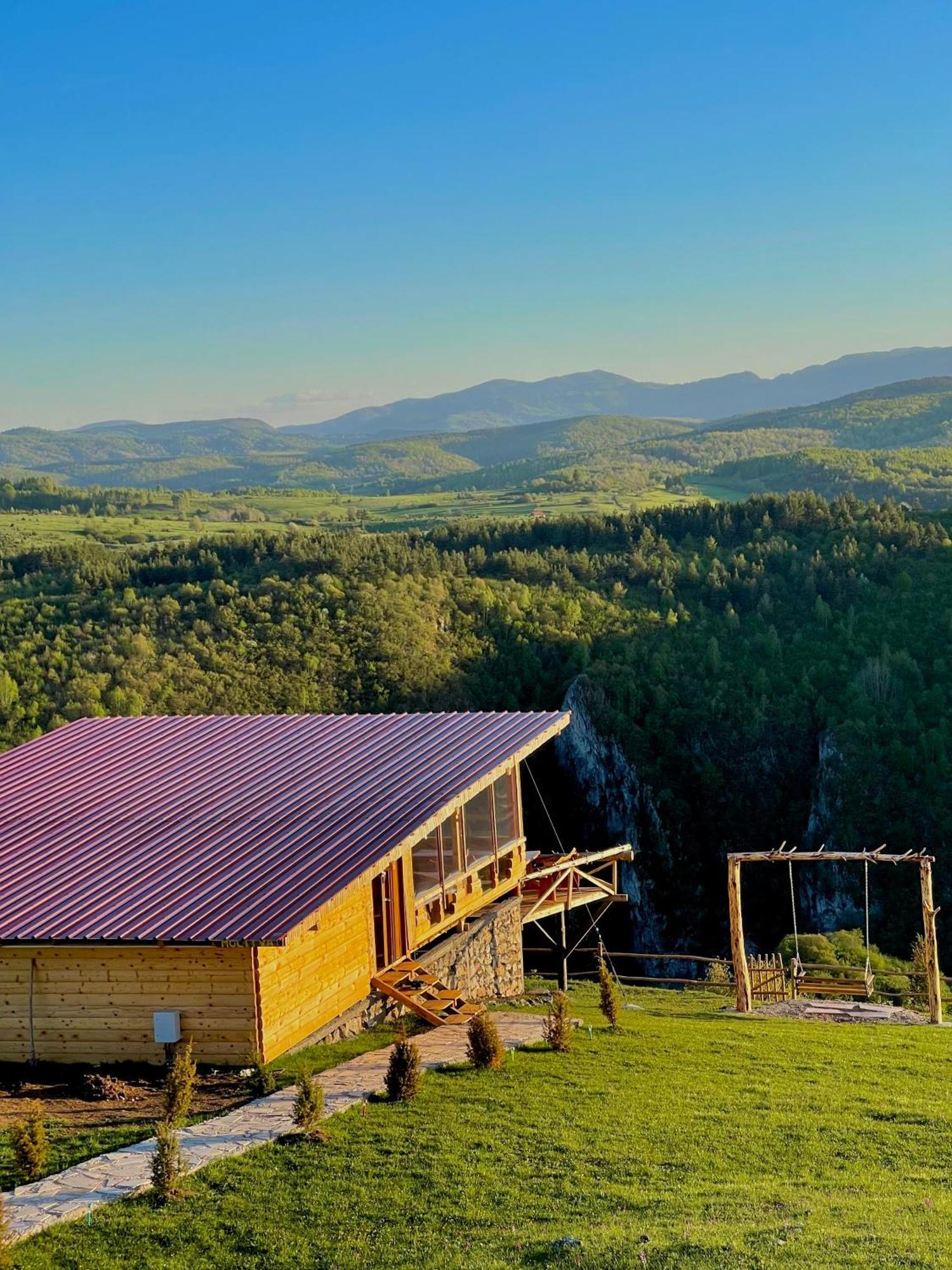 Holiday home Ethno Village Molitva *